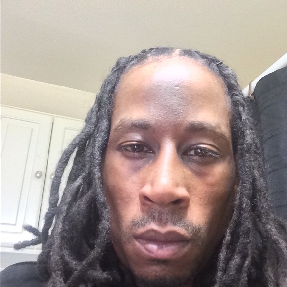 Meet your Posher, Robert - Picture 1 of 1